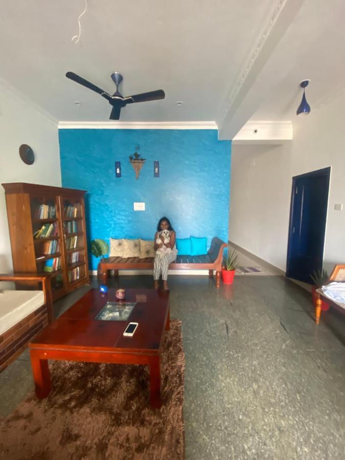 ホテル Travstel & Casa De Neel ポンディシェリ エクステリア 写真